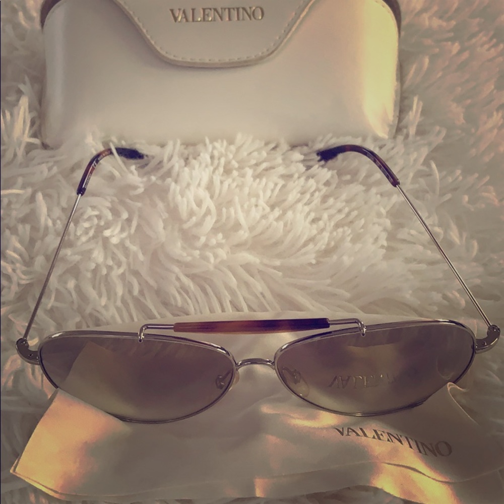 Velentino sunglasses mirrored aviator